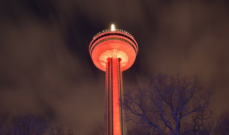 Toronto skylon tower educational school trips