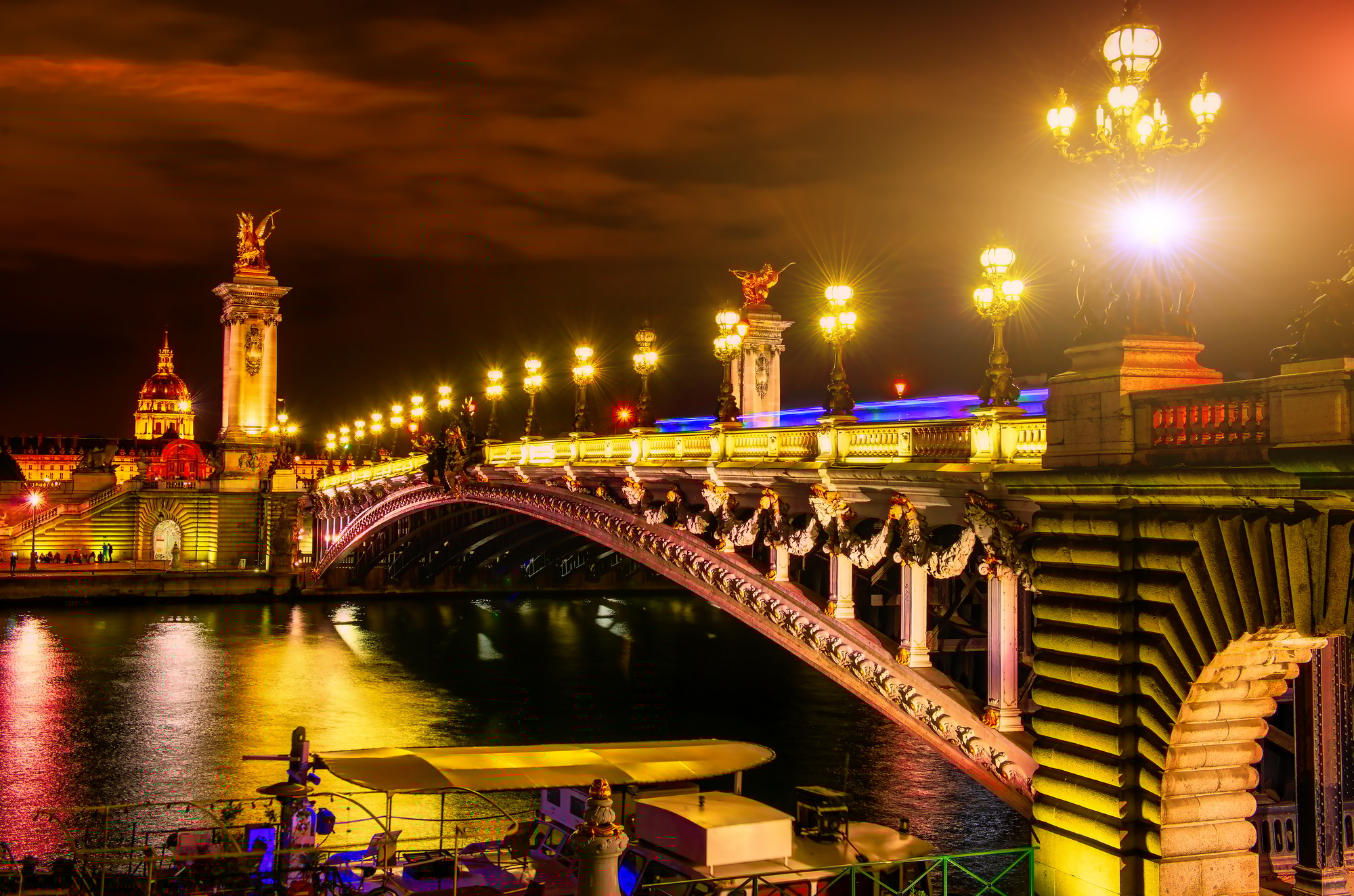 Bridge in Paris