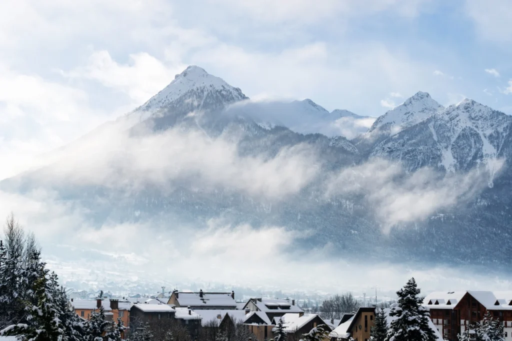 bardonecchia ski trip, italy school trip